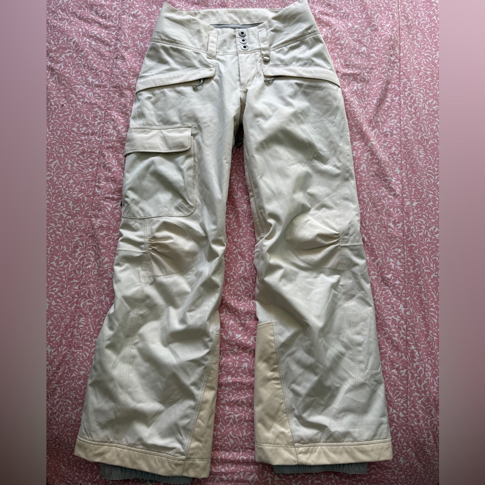 Patagonia ski pants in great shape!